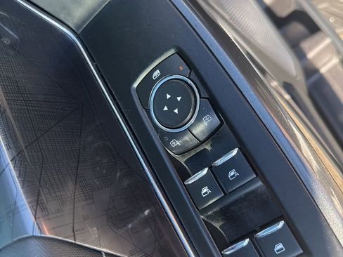 Certified 2023 Ford F150 XLT w/ Equipment Group 302A High image 18