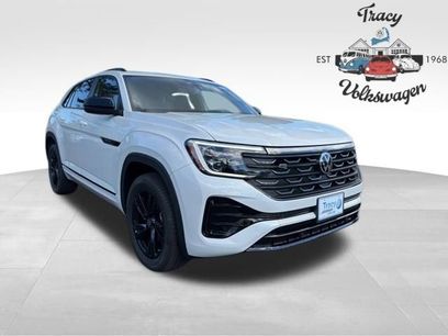 New 2026 Volkswagen Atlas Cross Sport SEL R-Line