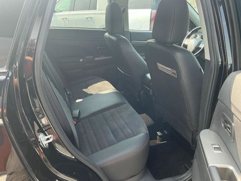 Used 2018 Mitsubishi Outlander Sport SE FWD image 19