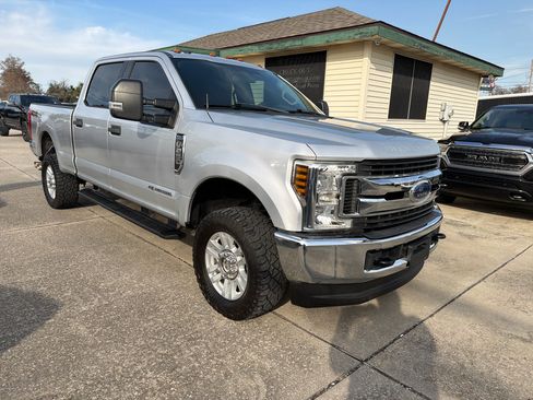 Used 2019 Ford F250 XLT image 12