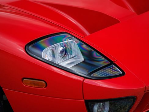 Used 2005 Ford GT RWD image 30