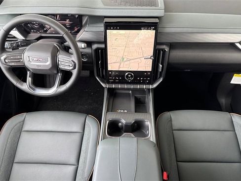 New 2026 GMC Acadia AT4 w/ Luxury Package image 15