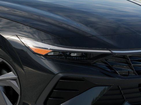 New 2026 Hyundai Elantra Sport FWD image 9