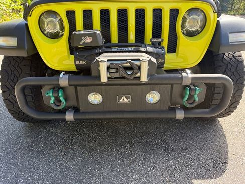 Used 2022 Jeep Wrangler Unlimited Sport image 4