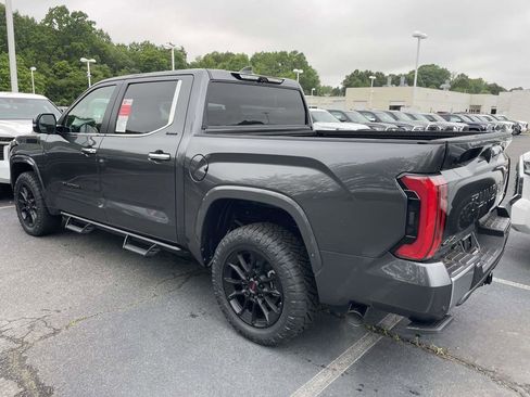 New 2026 Toyota Tundra Limited AWD/4WD image 8