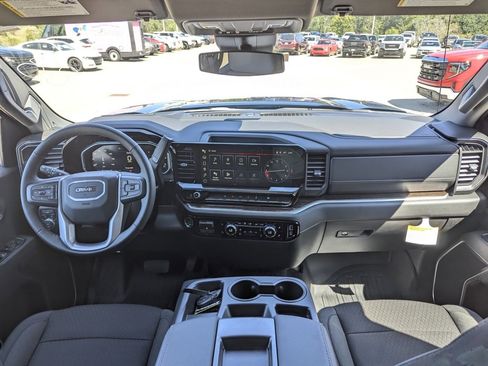 New 2026 GMC Sierra 1500 Elevation image 18