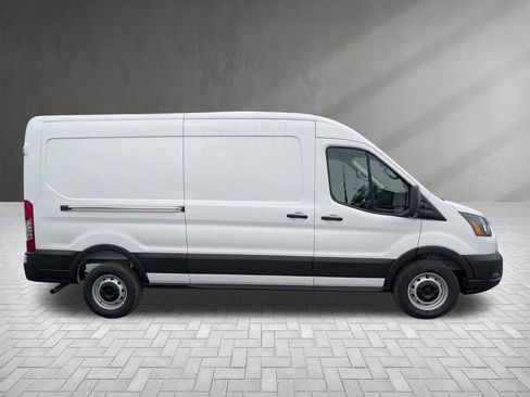 New 2026 Ford Transit 150 148 Medium Roof RWD image 9
