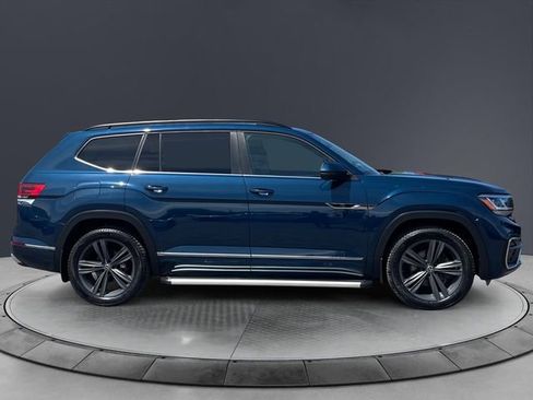 Used 2021 Volkswagen Atlas SE w/ Panoramic Sunroof Package AWD/4WD image 6