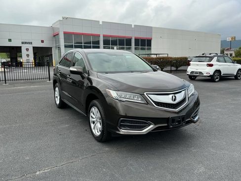 Used 2018 Acura RDX AWD w/ Technology Package image 3
