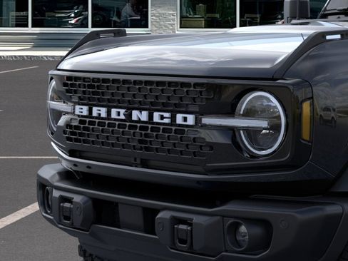 New 2026 Ford Bronco Badlands image 19