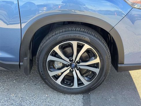 Used 2024 Subaru Forester Limited image 6