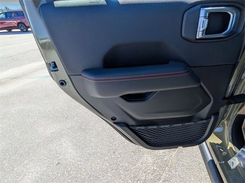 New 2025 Jeep Gladiator Rubicon w/ Safety Group image 23