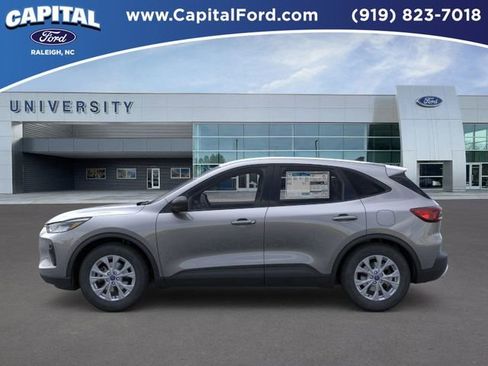New 2026 Ford Escape Active image 3