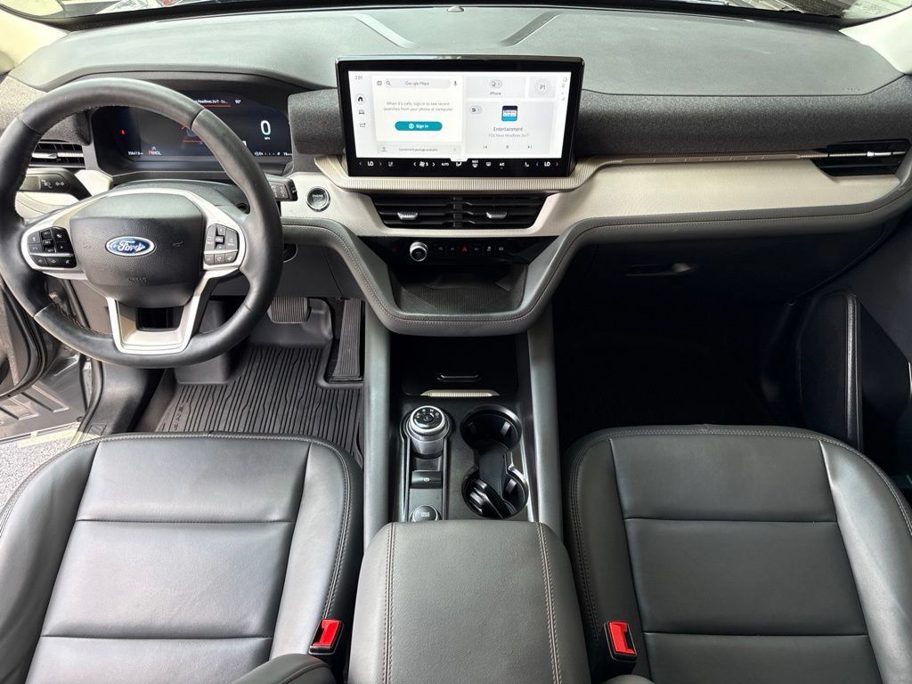 Used 2025 Ford Explorer Active w/ Active Comfort Package AWD/4WD image 19