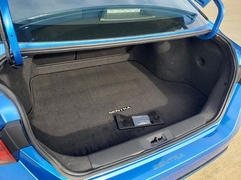 Certified 2023 Nissan Sentra SV image 7