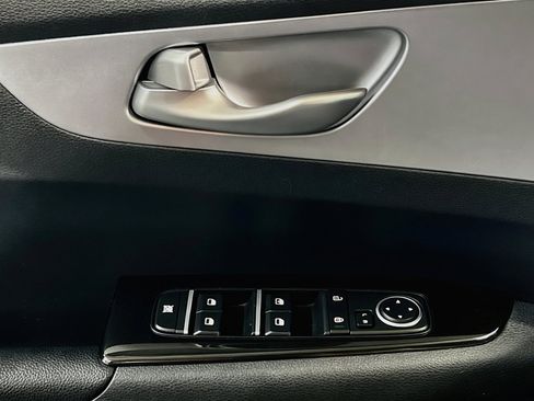 Used 2022 Kia Forte Sedan FWD image 13