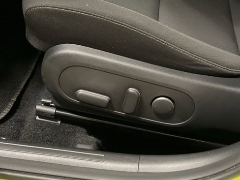 Used 2024 Hyundai Kona SEL image 13