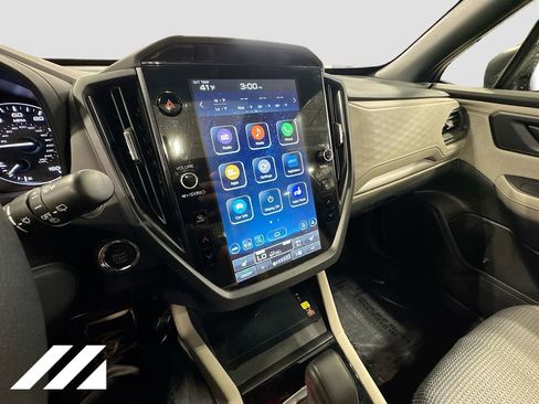 Used 2025 Subaru Forester Premium image 15