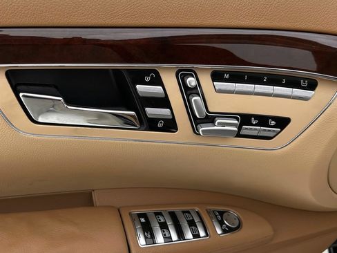 Used 2007 Mercedes-Benz S 550 image 23