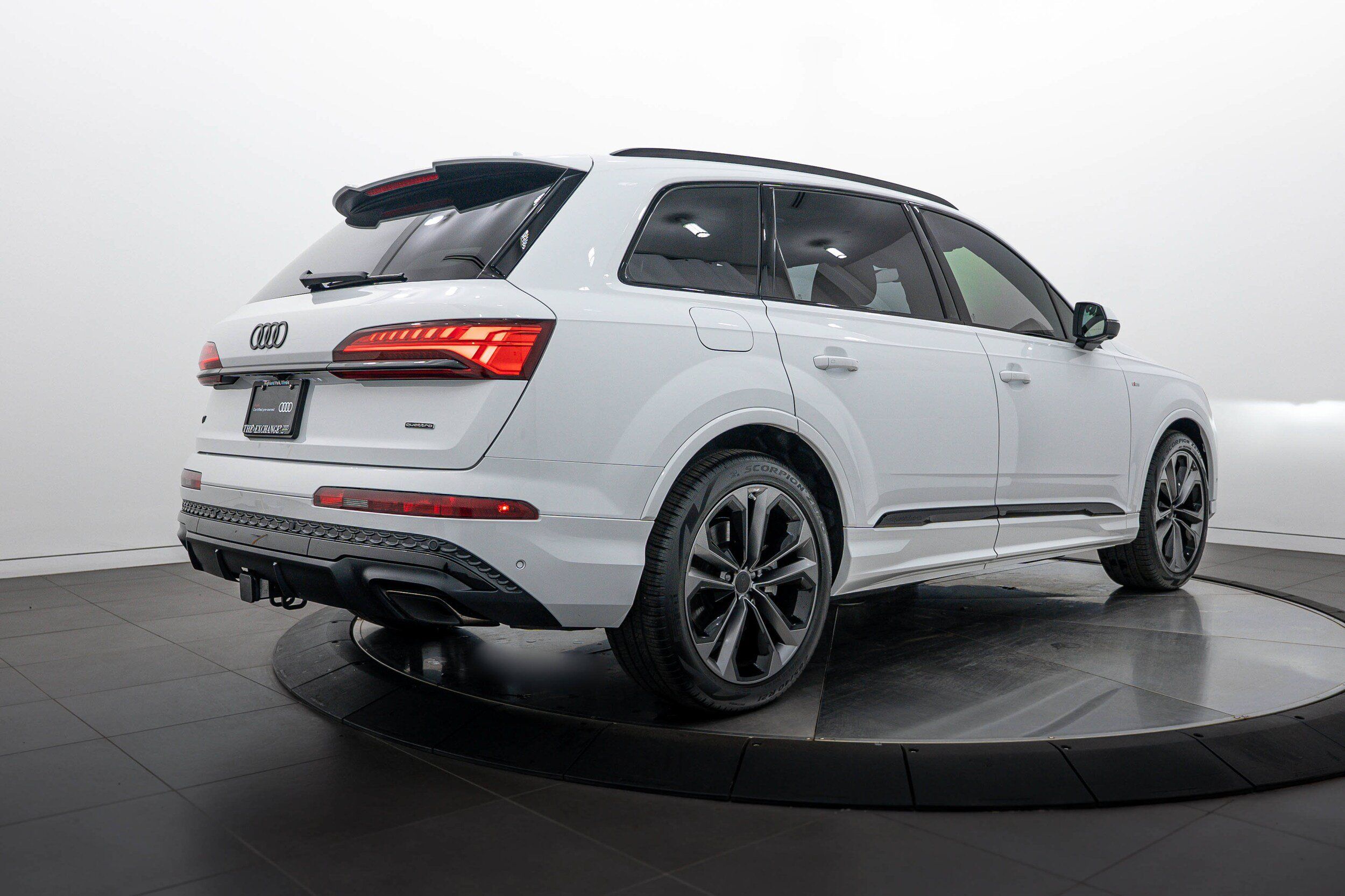 Certified 2026 Audi Q7 Premium Plus AWD/4WD image 4