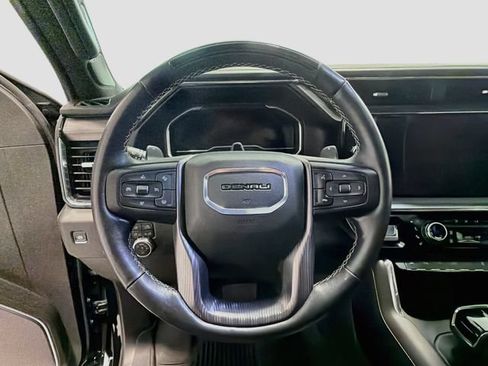 Certified 2025 GMC Sierra 1500 Denali Ultimate AWD/4WD image 10