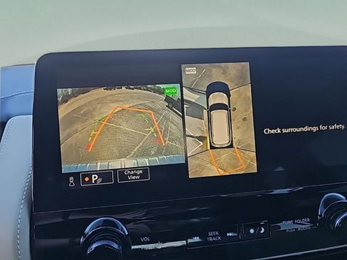 Used 2024 INFINITI QX80 Sensory w/ Cargo Package image 25