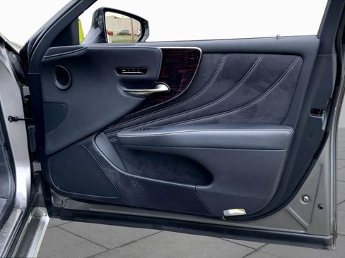 Certified 2023 Lexus LS 500 AWD w/ Interior Upgrade Package image 21