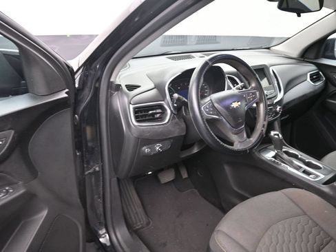 Used 2019 Chevrolet Equinox LT FWD image 11