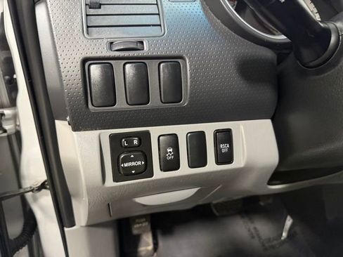 Used 2013 Toyota Tacoma 4x4 Access Cab V6 w/ Convenience Pkg image 15