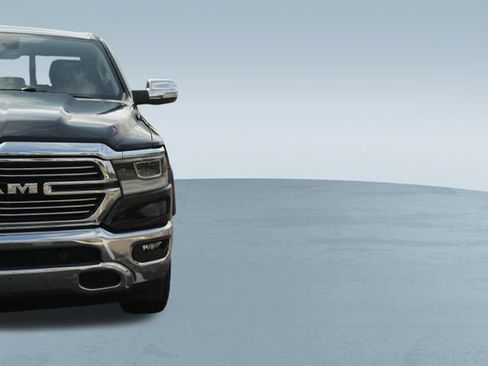 Used 2022 RAM 1500 Laramie AWD/4WD image 42