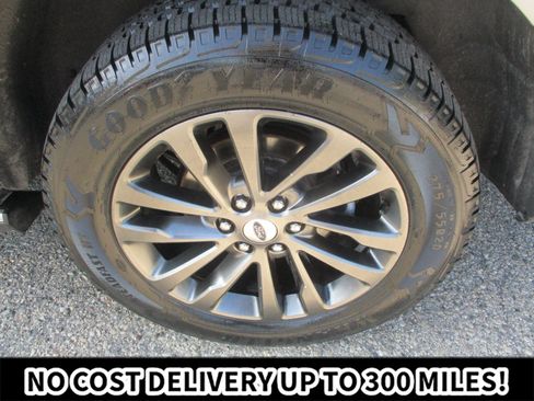 Used 2020 Ford Expedition Max Limited AWD/4WD image 9