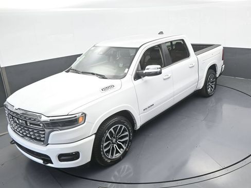 Used 2025 RAM 1500 Limited AWD/4WD image 49