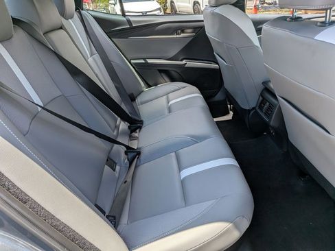 Used 2025 Toyota Camry SE FWD image 19