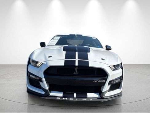 Used 2021 Ford Mustang Shelby GT500 w/ Technology Package RWD image 8