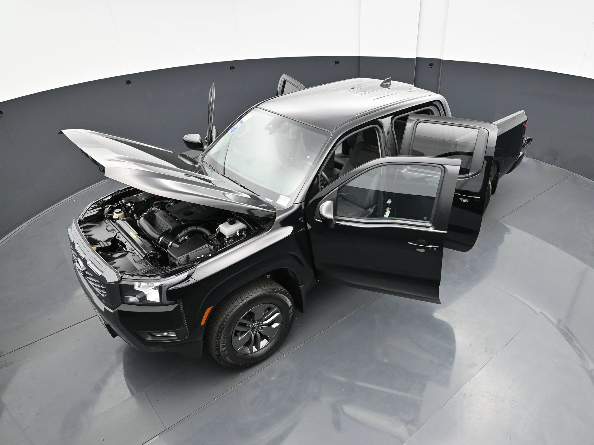 Used 2025 Nissan Frontier SV w/ SV Convenience Package AWD/4WD image 46