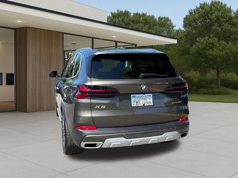 Used 2026 BMW X5 sDrive40i w/ Premium Package RWD image 10