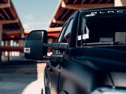 New 2026 Ford F250 Lariat w/ Black Appearance Package image 10