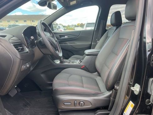 Used 2022 Chevrolet Equinox RS w/ LPO, Floor Liner Package AWD/4WD image 11