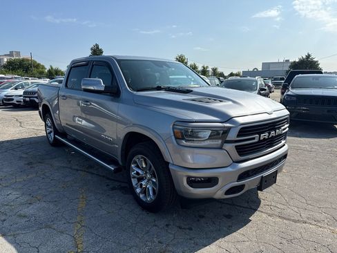 Used 2022 RAM 1500 Laramie w/ Sport Appearance Package AWD/4WD image 4
