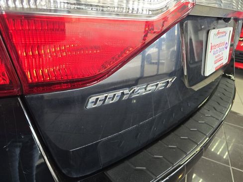 Used 2012 Honda Odyssey EX-L image 26