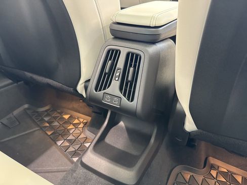 New 2026 BMW X1 xDrive28i image 50