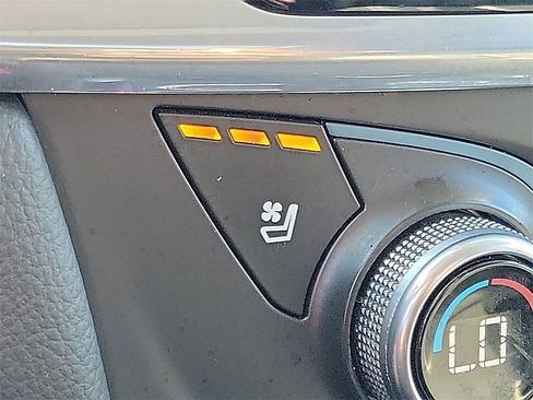 Used 2020 Chevrolet Traverse Premier w/ LPO, Floor Liner Package image 14