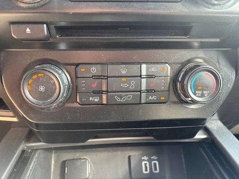 Used 2016 Ford F150 XLT w/ Equipment Group 302A Luxury AWD/4WD image 23