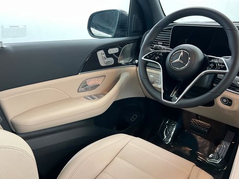 New 2026 Mercedes-Benz GLE 450 4MATIC image 11