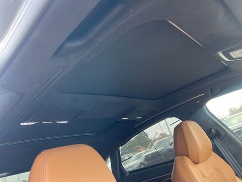 Used 2024 Audi S8 image 38
