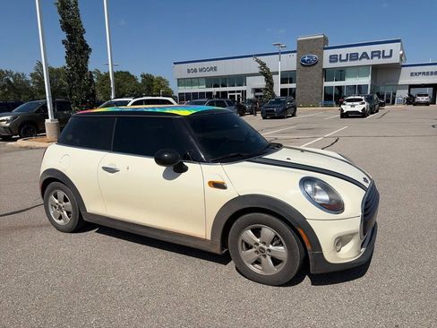 Used 2016 MINI Cooper 2-Door Hardtop FWD image 1