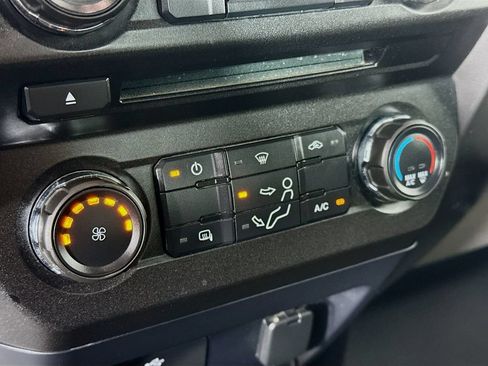 Used 2017 Ford F250 XLT w/ FX4 Off-Road Package AWD/4WD image 15