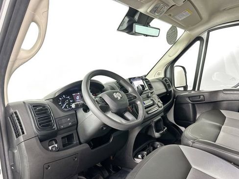 Used 2025 RAM ProMaster 3500 w/ Safety Group FWD image 3