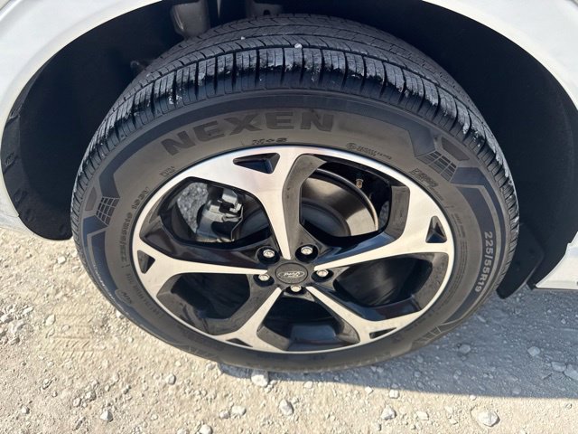Used 2023 Ford Escape ST-Line Elite w/ Premium Technology Package AWD/4WD image 28