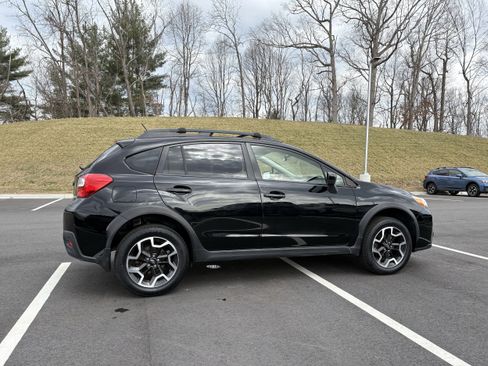 Used 2017 Subaru Crosstrek 2.0i Premium w/ Popular Package #2 image 8